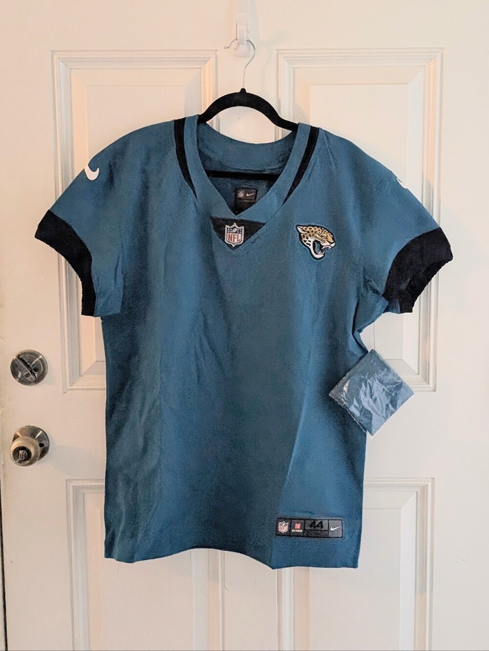 NFL Apparel On Field Football Jersey - Standard Fit